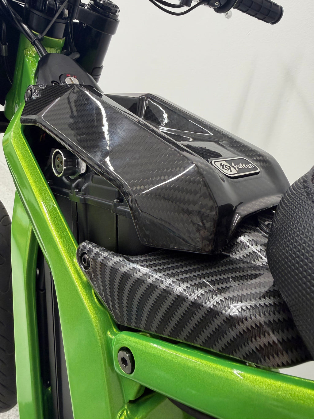 Battery Cover — Carbon Fiber
