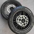 Ultra bee Supermotos 17”